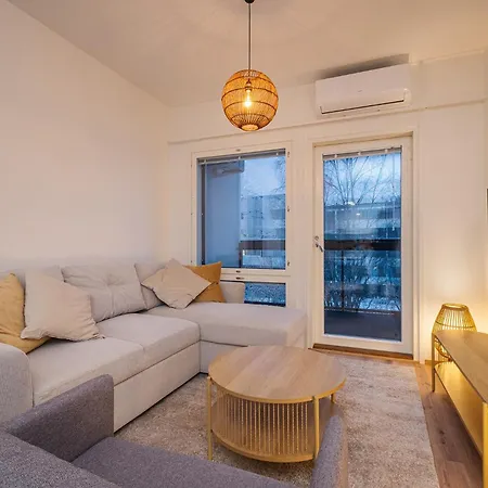 Апартаменты Compact 2bdr With Private Sauna