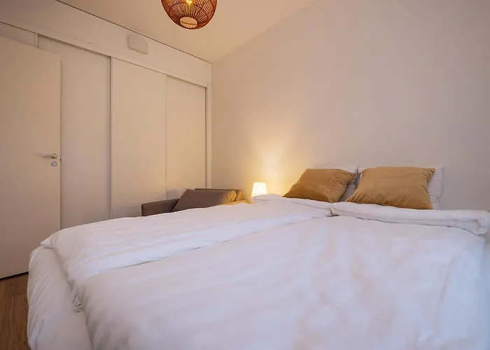 Compact 2bdr With Private Sauna *