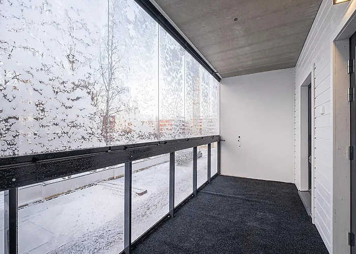 Compact 2bdr With Private Sauna *