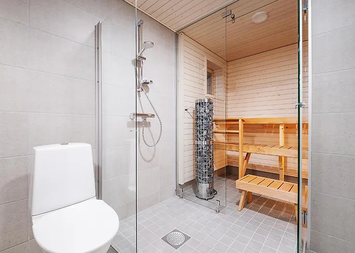 Compact 2bdr With Private Sauna